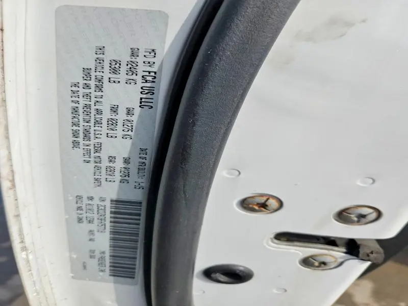 2015 DODGE CHALLENGER SXT  