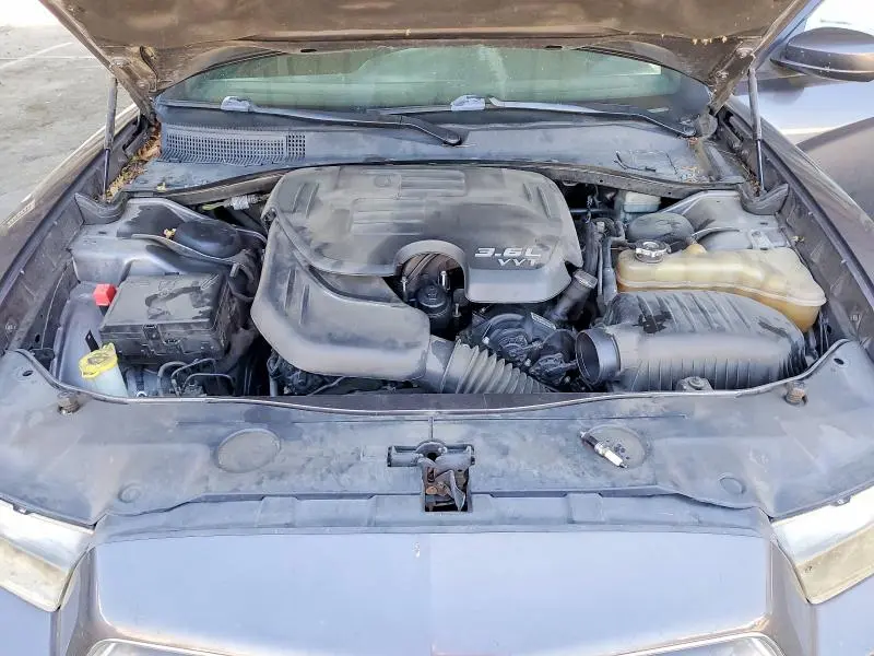 2014 DODGE CHARGER SE  