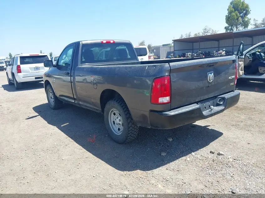 2019 RAM 1500 CLASSIC TRADESMAN  4X4 8' BOX