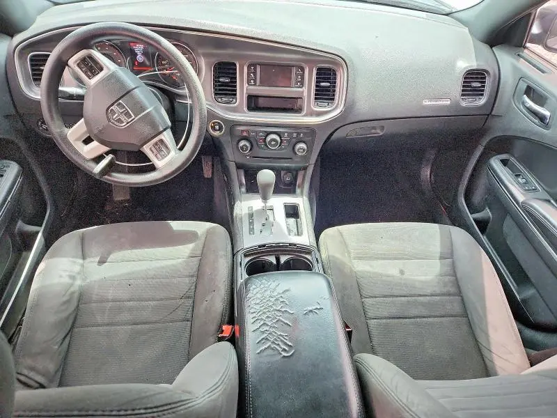 2014 DODGE CHARGER SE  
