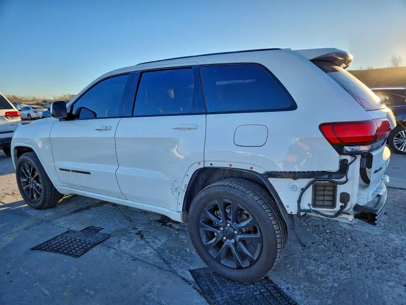 2020 JEEP GRAND CHEROKEE LAREDO  
