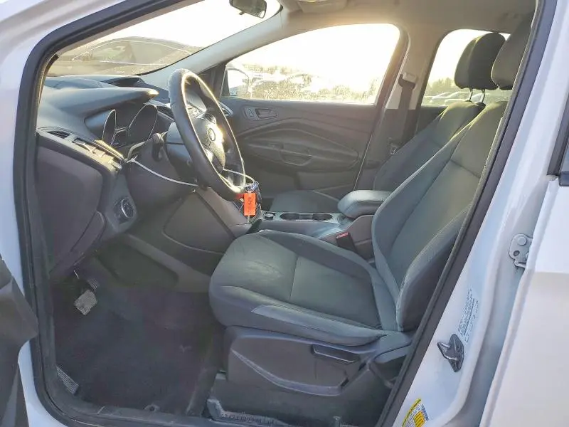 2016 FORD ESCAPE S  