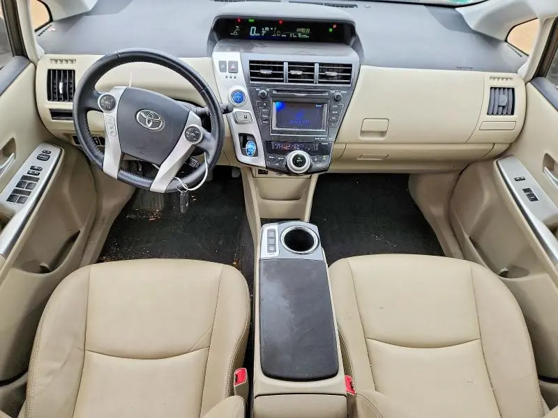 2013 TOYOTA PRIUS V FIVE  