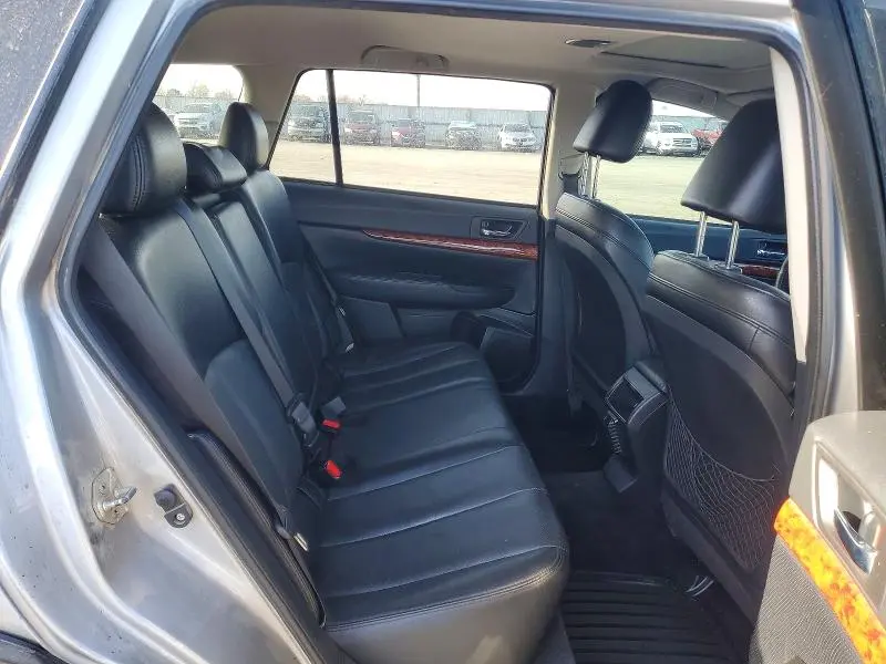 2011 SUBARU OUTBACK 2.5I LIMITED  