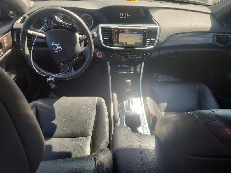 2016 HONDA ACCORD TOURING  