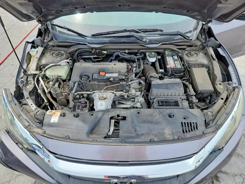 2018 HONDA CIVIC LX  