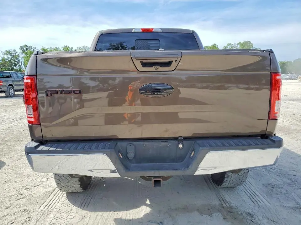 2015 FORD F150 SUPERCREW  
