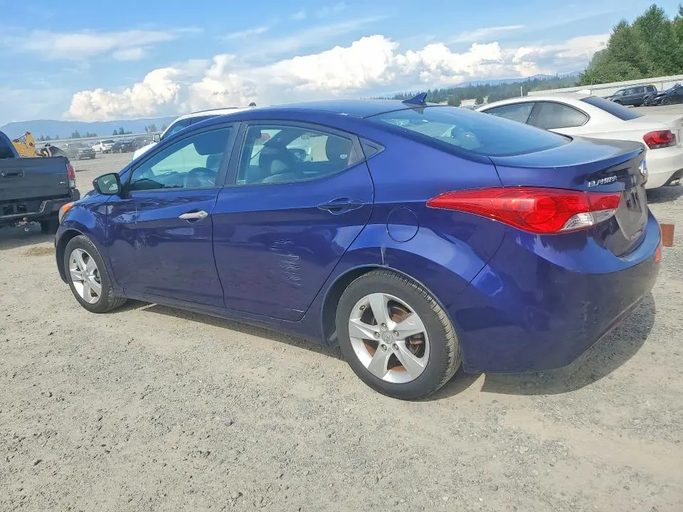 2012 HYUNDAI ELANTRA GLS  