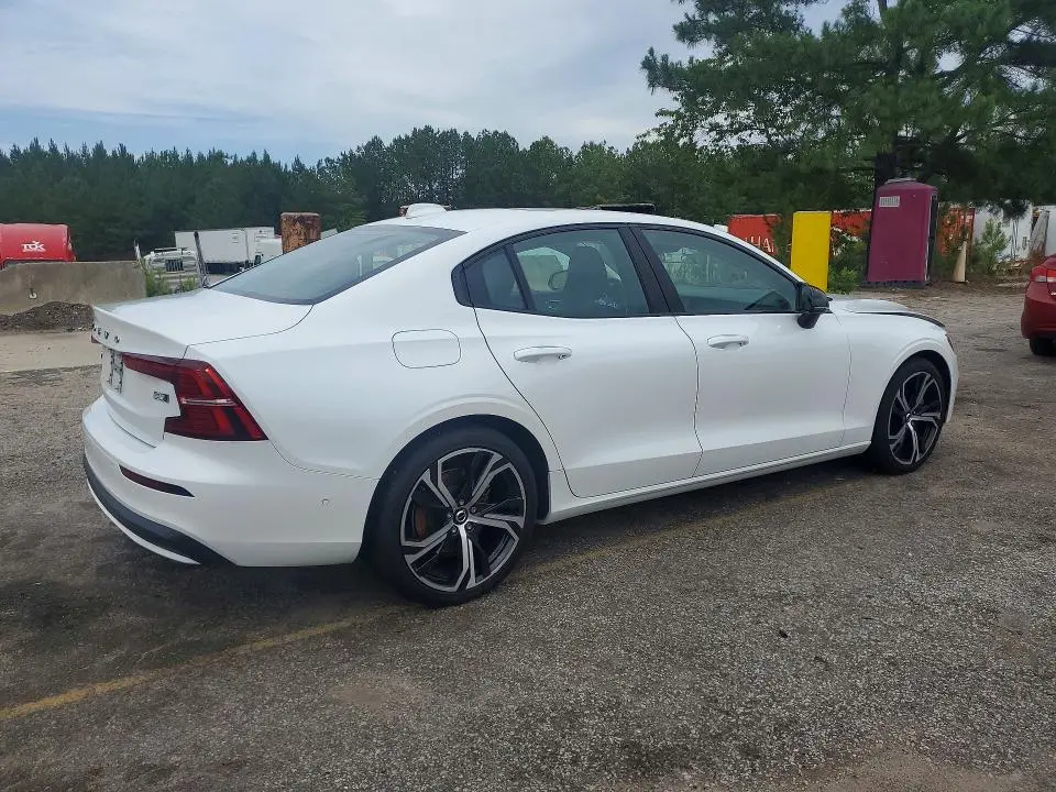 2024 VOLVO S60 PLUS  