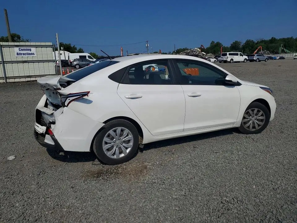 2021 HYUNDAI ACCENT SE  