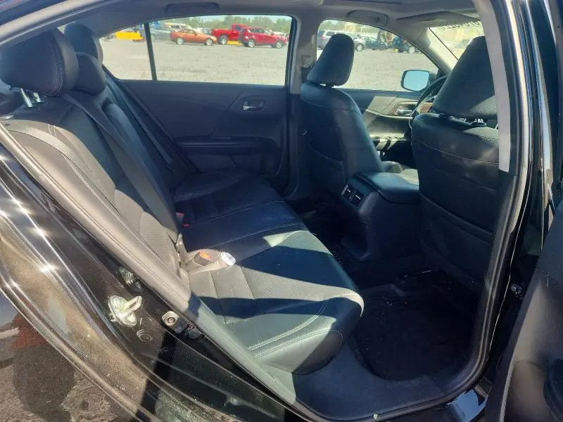 2016 HONDA ACCORD TOURING  