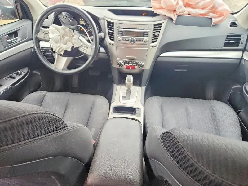 2010 SUBARU LEGACY 2.5I PREMIUM  