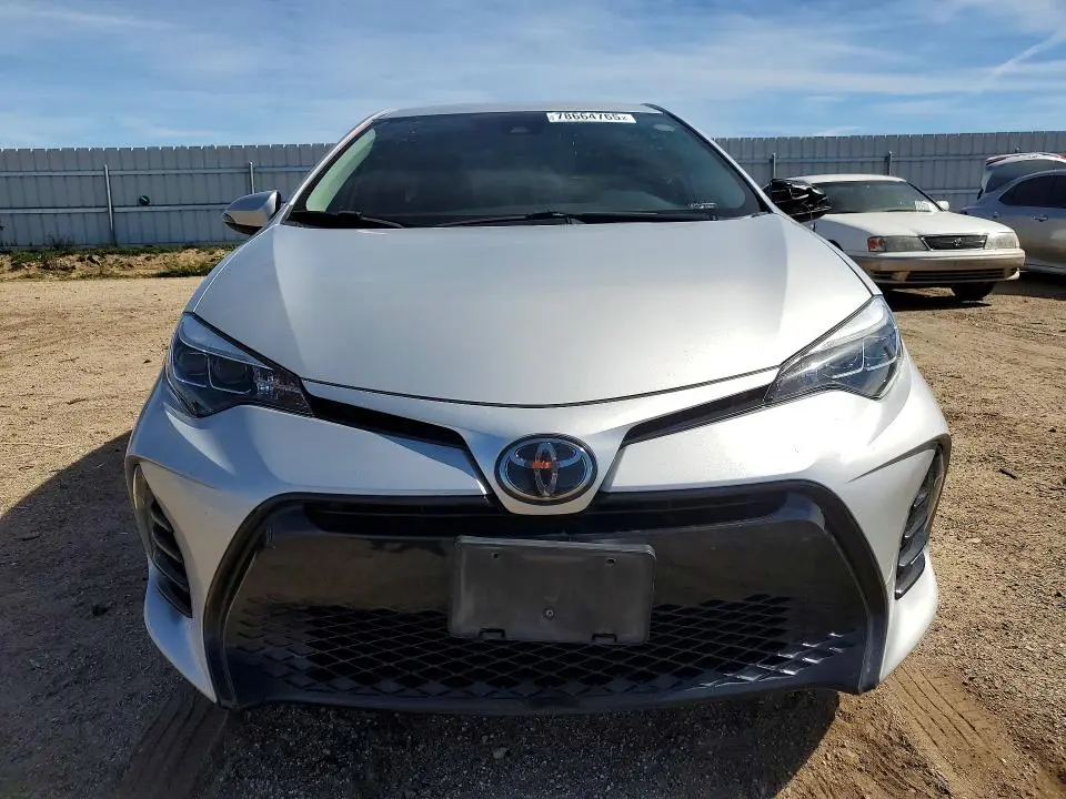 2018 TOYOTA COROLLA SE  
