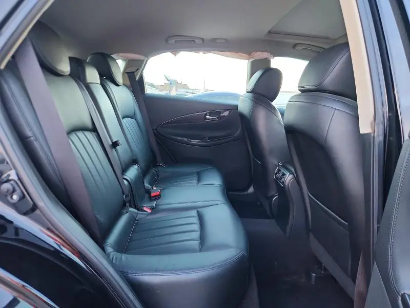 2017 INFINITI QX50 BASE  