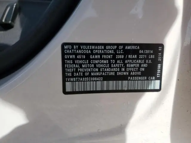 2014 VOLKSWAGEN PASSAT SE  