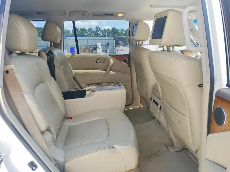 2012 INFINITI QX56 BASE  