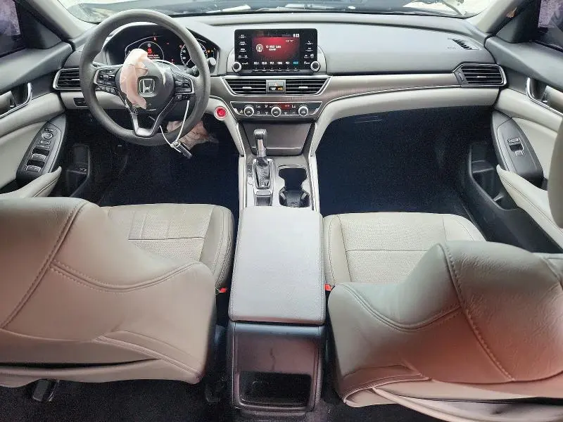 2019 HONDA ACCORD LX  
