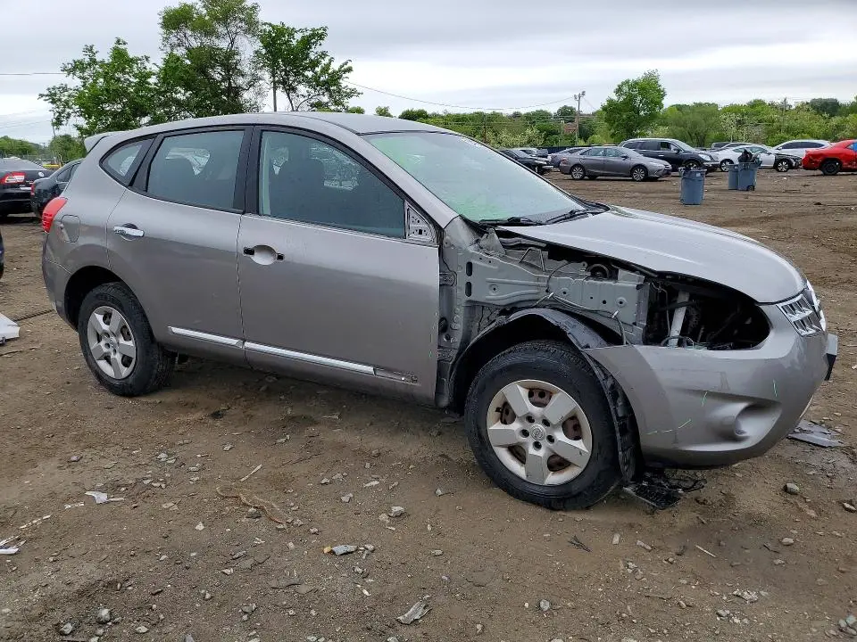 2013 NISSAN ROGUE S  