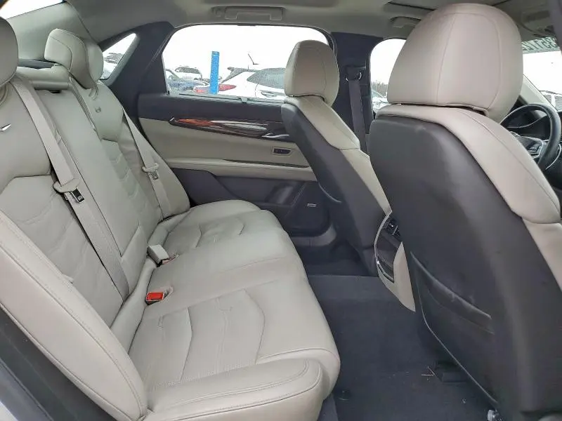 2017 CADILLAC CT6 LUXURY  