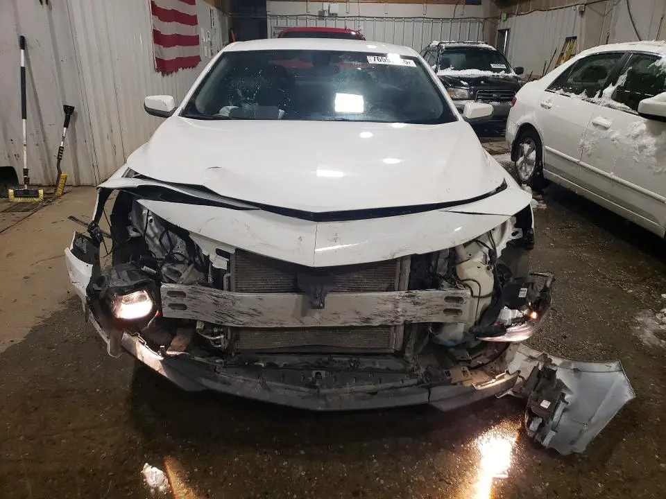 2017 CHEVROLET MALIBU LT  