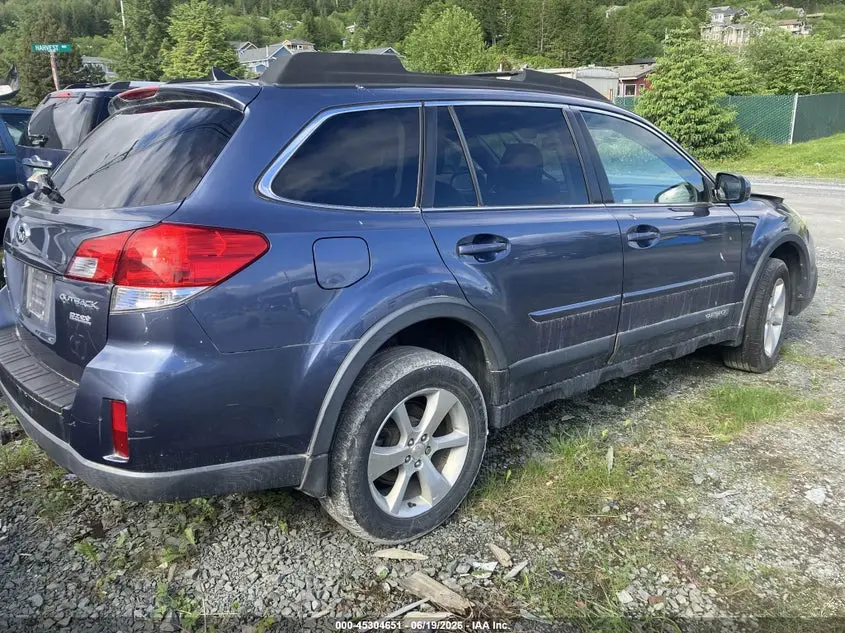 2013 SUBARU OUTBACK 2.5I LIMITED