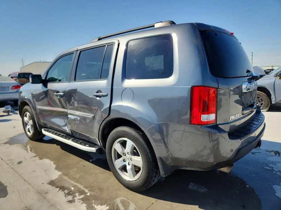 2010 HONDA PILOT TOURING  