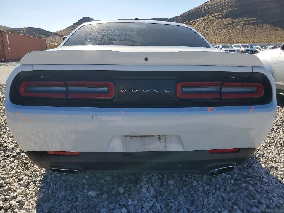 2018 DODGE CHALLENGER SXT  