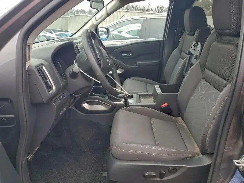 2025 NISSAN FRONTIER S  