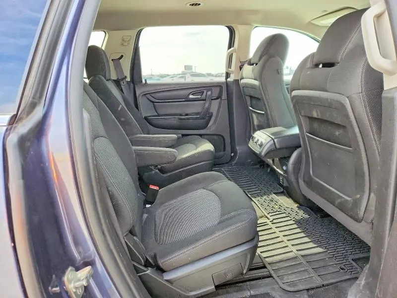 2014 CHEVROLET TRAVERSE LT  