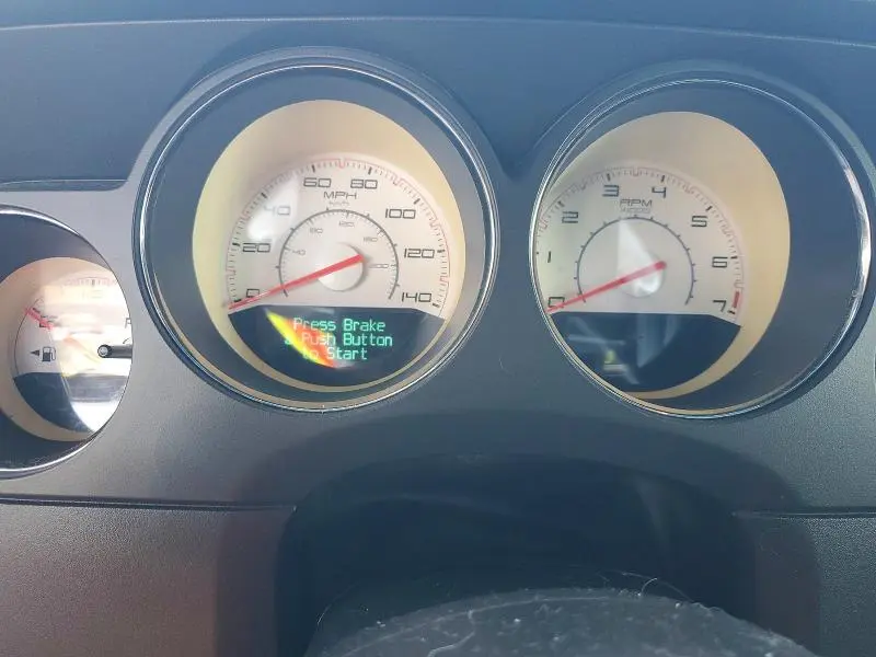 2013 DODGE CHALLENGER SXT  