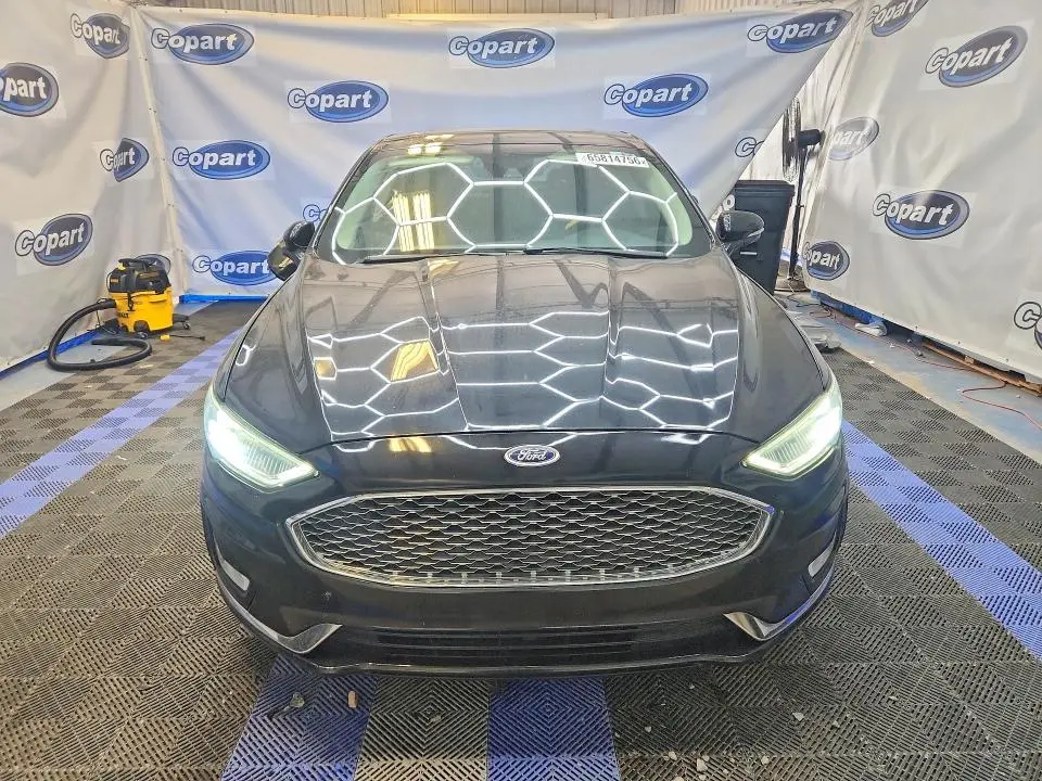 2019 FORD FUSION TITANIUM  