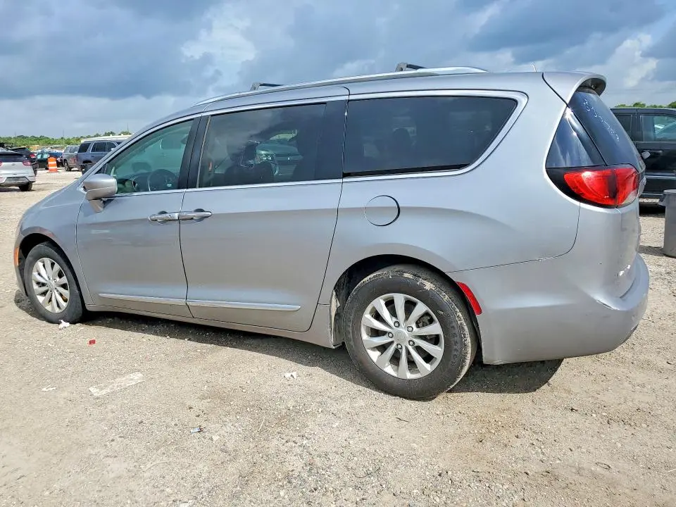 2019 CHRYSLER PACIFICA TOURING L  