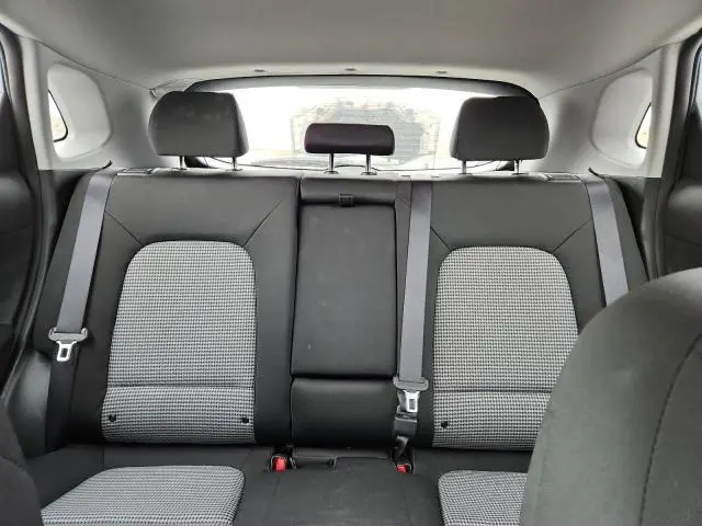 2020 HYUNDAI KONA SE  