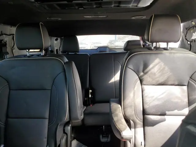 2022 CHEVROLET TRAVERSE PREMIER  