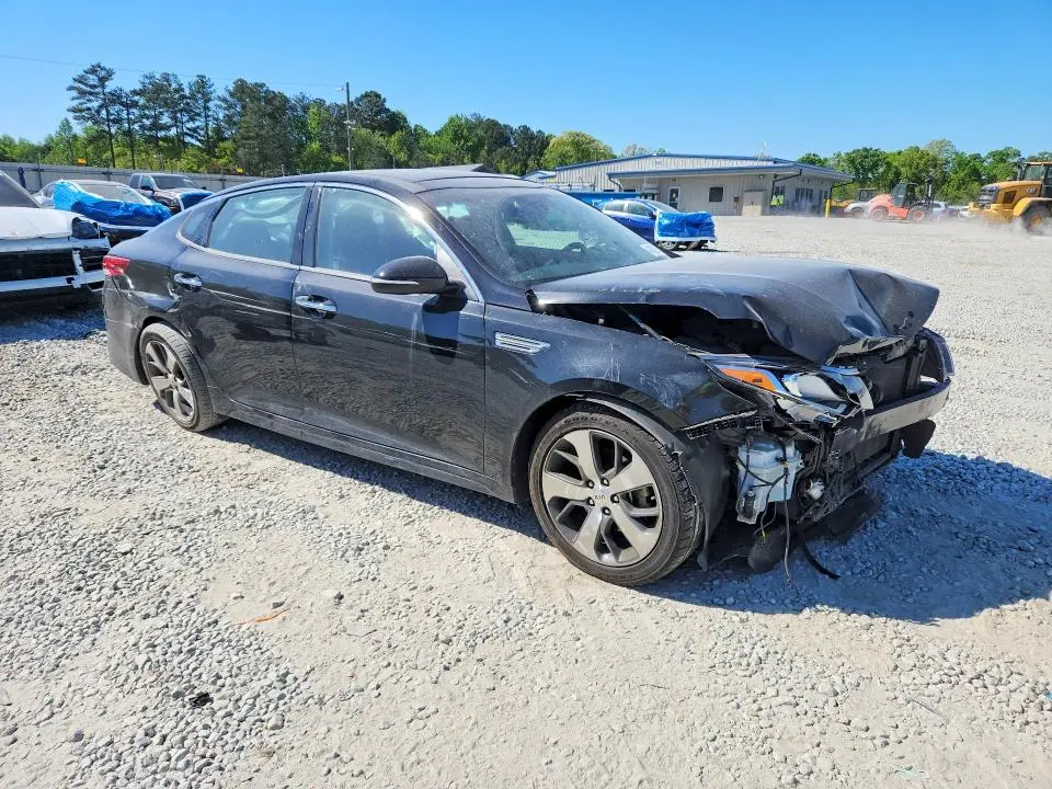 2019 KIA OPTIMA S  
