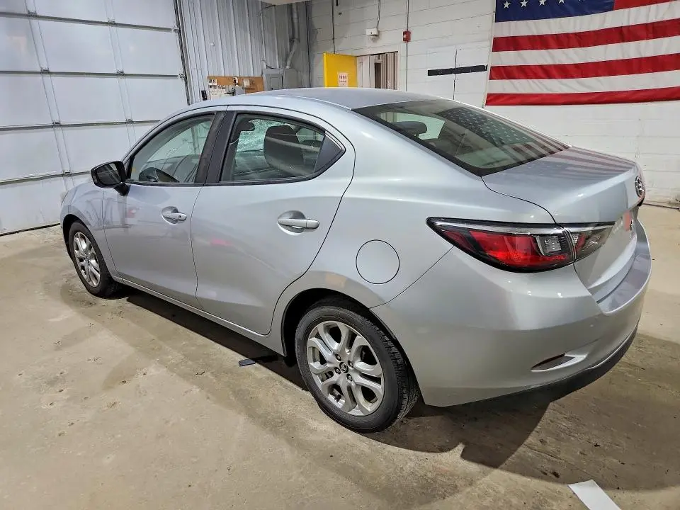 2017 TOYOTA YARIS IA BASE  