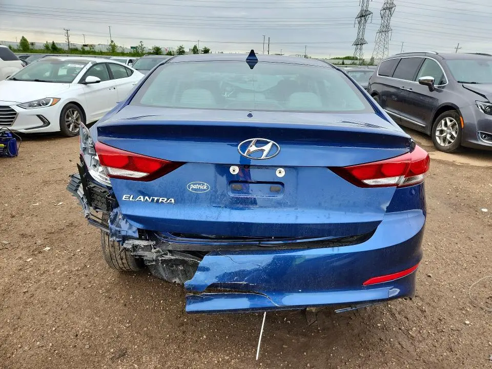 2017 HYUNDAI ELANTRA SE  