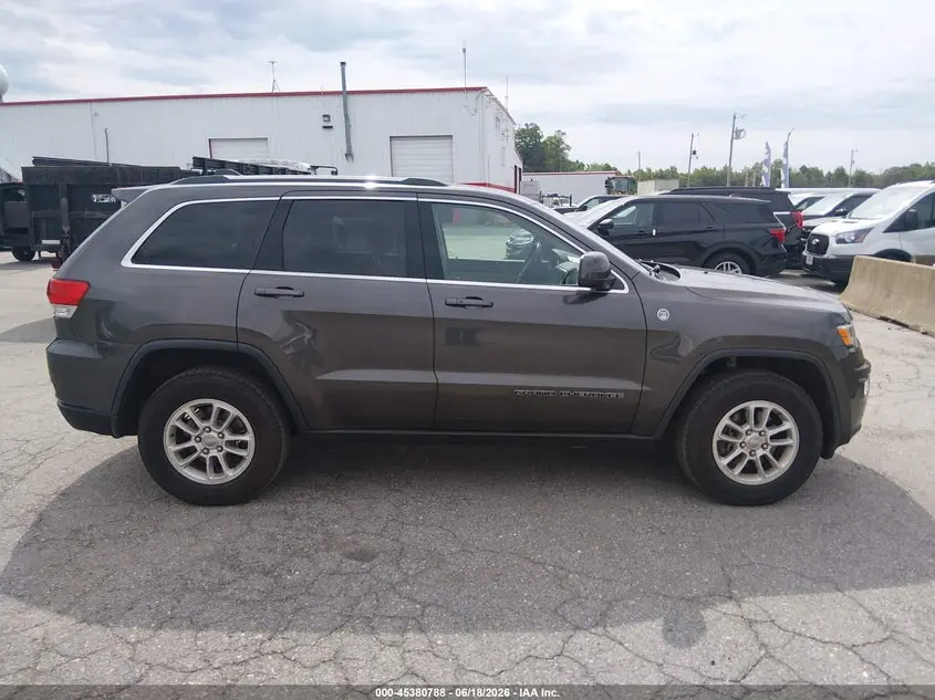 2019 JEEP GRAND CHEROKEE LAREDO E 4X4