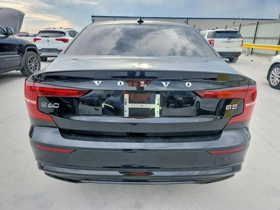 2024 VOLVO S60 PLUS  