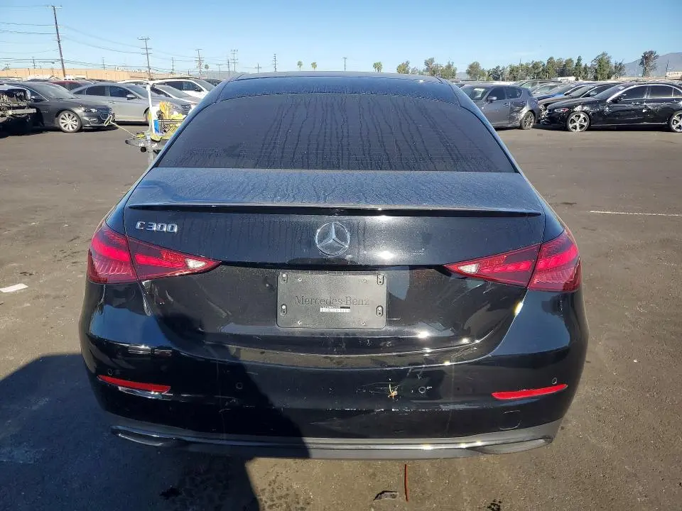 2025 MERCEDES-BENZ C 300  
