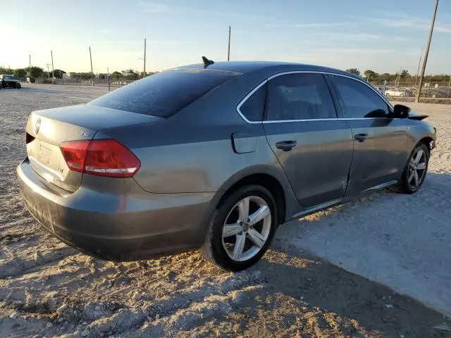 2014 VOLKSWAGEN PASSAT S  