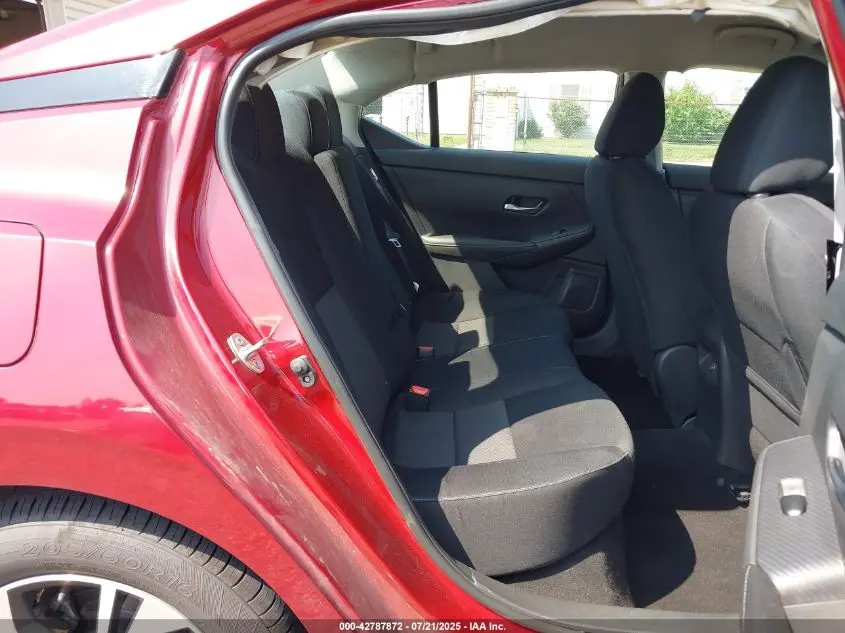 2022 NISSAN SENTRA SV XTRONIC CVT