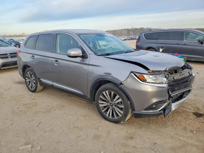 2019 MITSUBISHI OUTLANDER SE  
