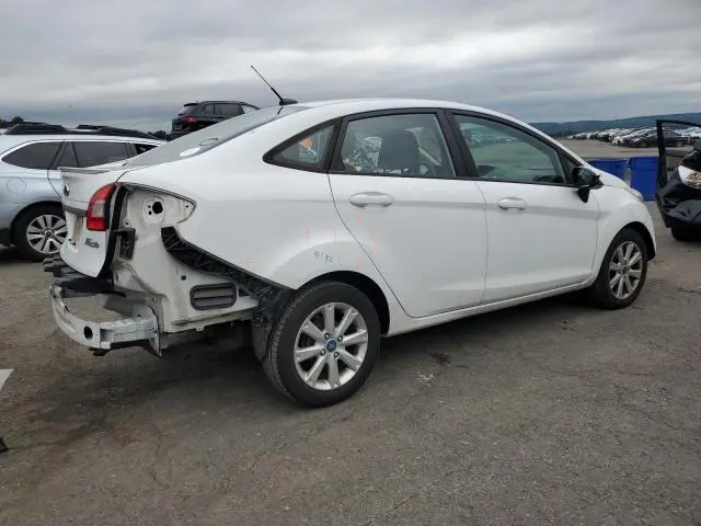 2013 FORD FIESTA SE  