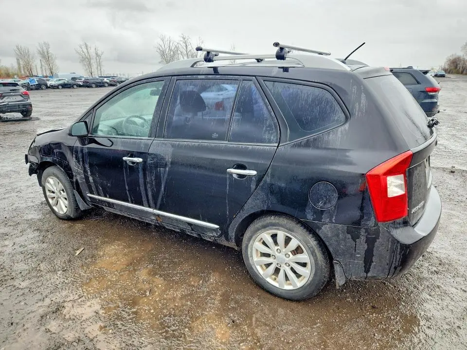 2012 KIA RONDO   