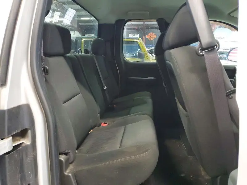 2011 CHEVROLET SILVERADO K1500 LT  