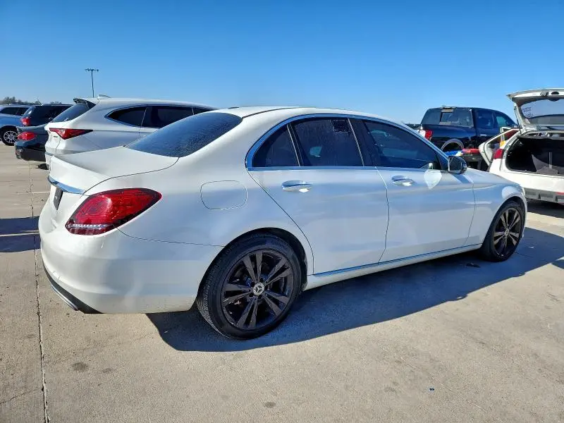 2019 MERCEDES-BENZ C 300  
