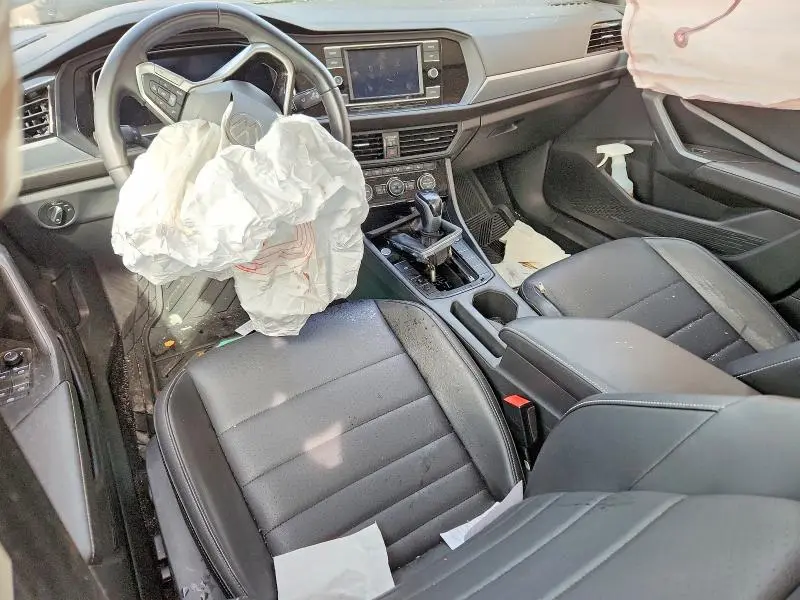 2022 VOLKSWAGEN JETTA SE  