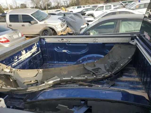 2020 NISSAN TITAN SV  