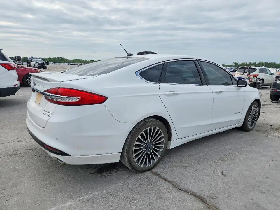 2017 FORD FUSION TITANIUM HEV  